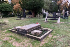 image001